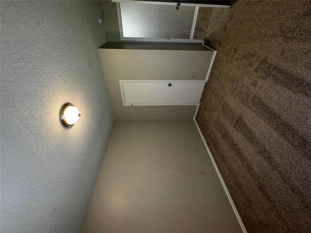 5904 Se 8th Street Property Photo 9