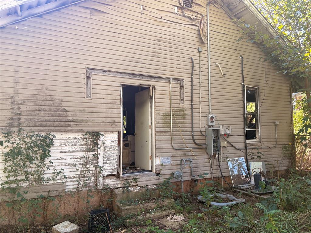 406 E Chickasaw Street Property Photo 7