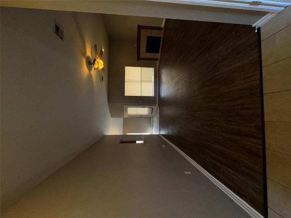 5328 Republic Drive Property Photo 3