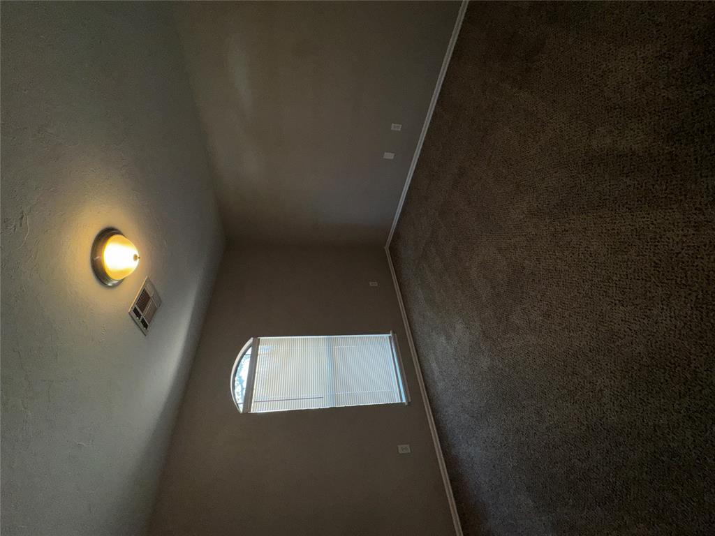 5328 Republic Drive Property Photo 7