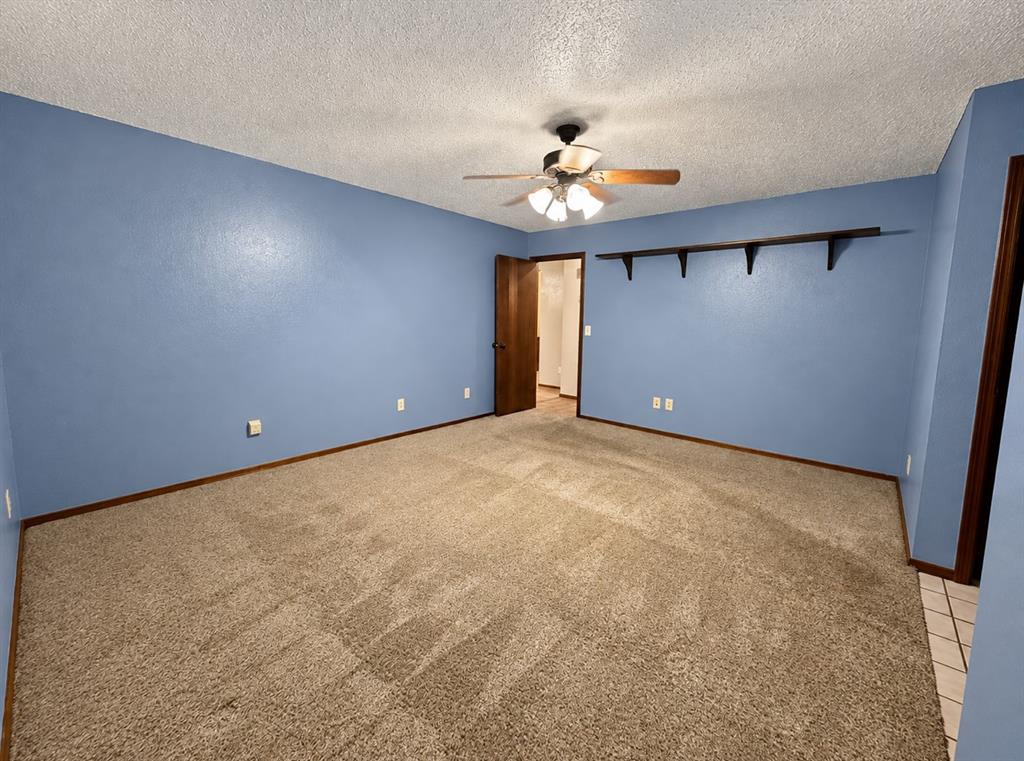 816 N Stout Circle Property Photo 19