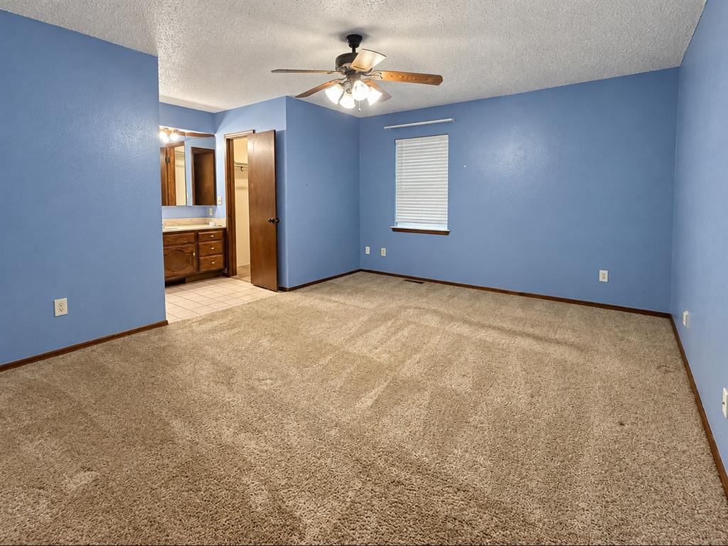 816 N Stout Circle Property Photo 20