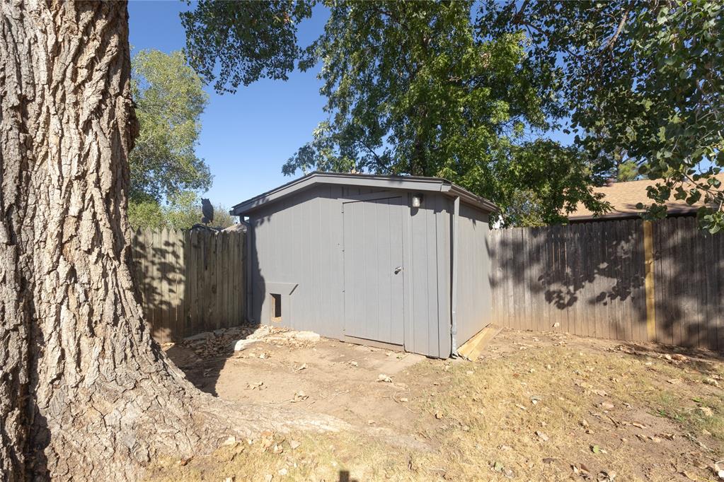 816 N Stout Circle Property Photo 33