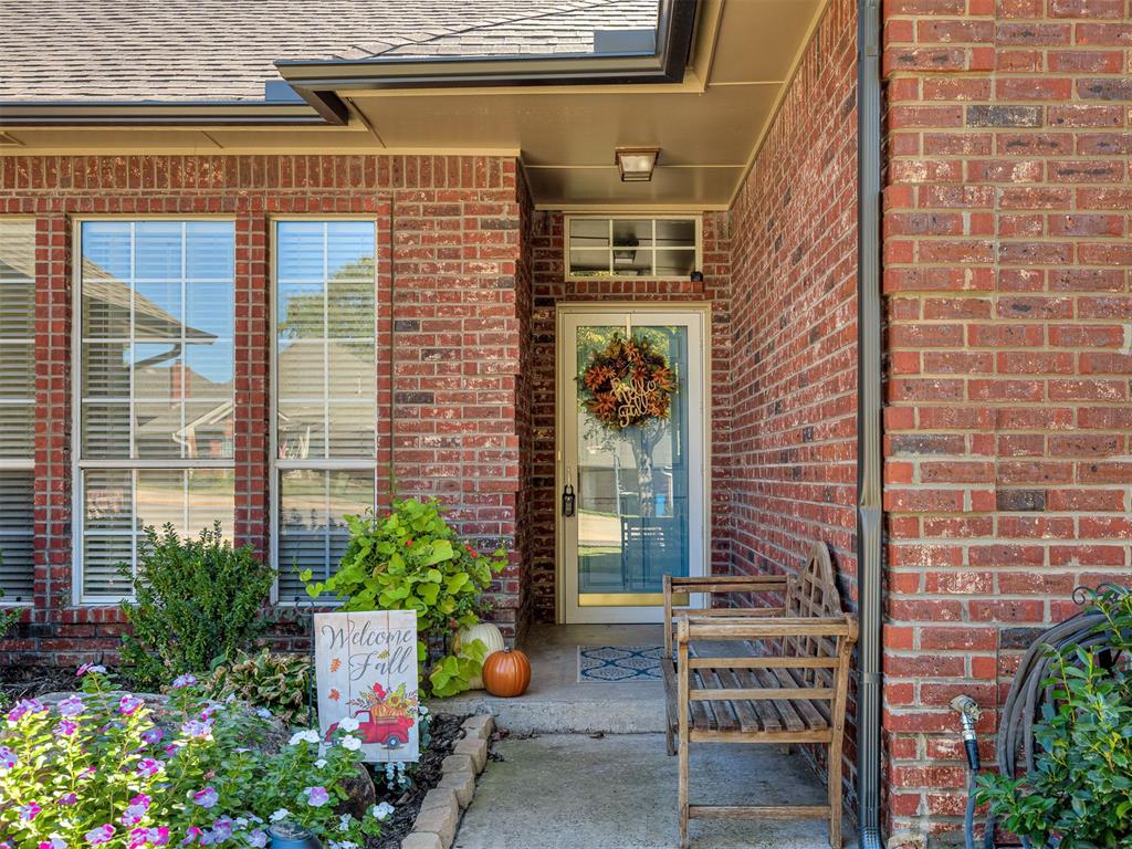 4108 Eaton Place Property Photo 5