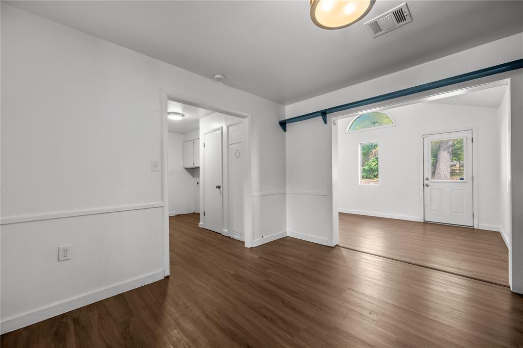 208 S Glendale Road Property Photo 13