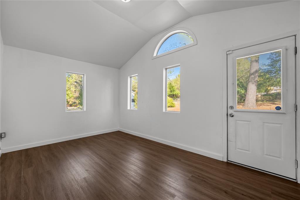 208 S Glendale Road Property Photo 26