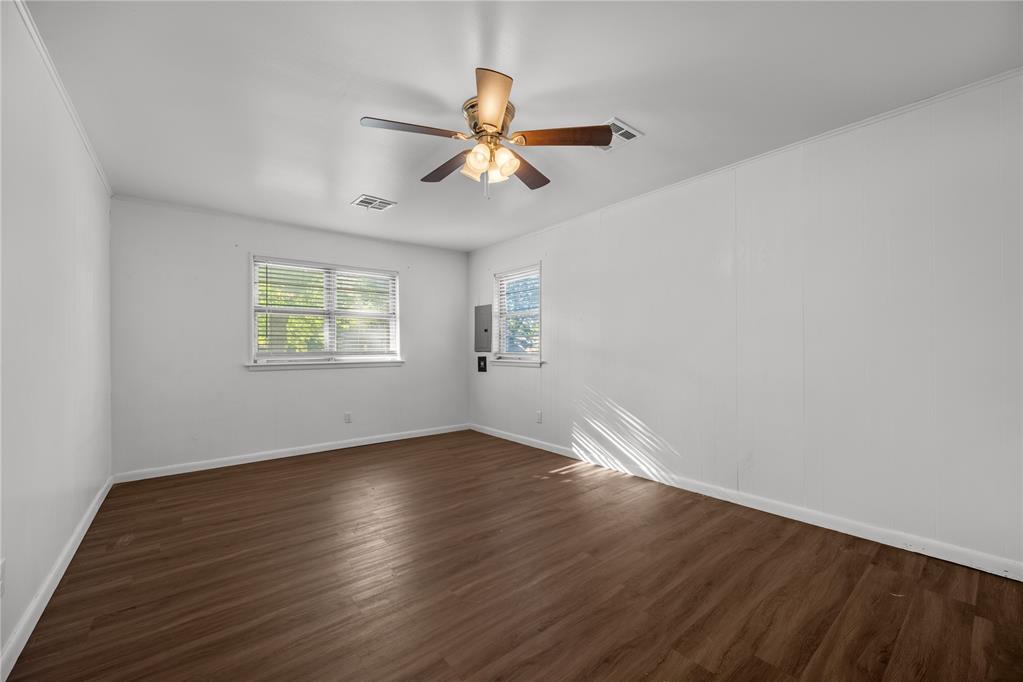 208 S Glendale Road Property Photo 28