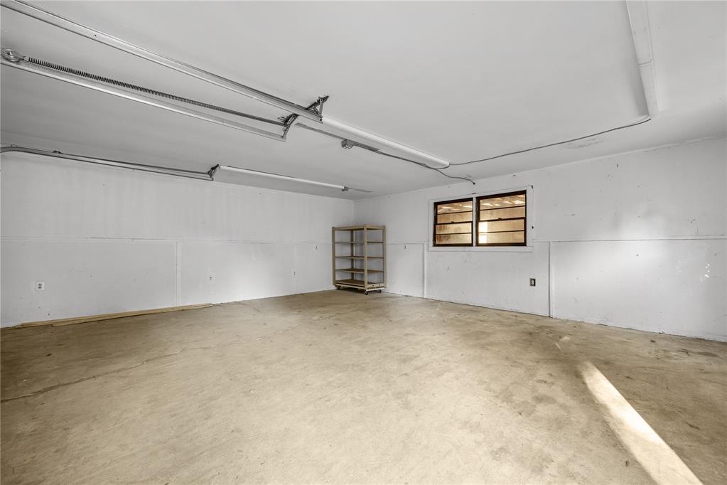 208 S Glendale Road Property Photo 32