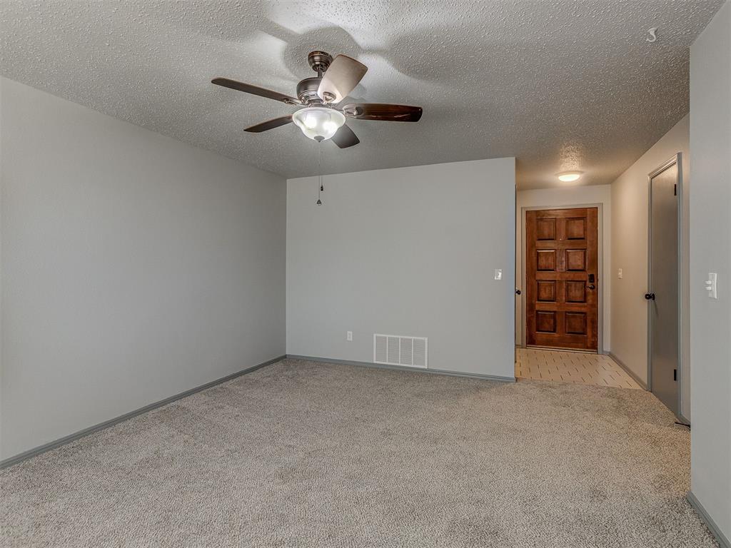 4508 Se 37th Street Property Photo 5