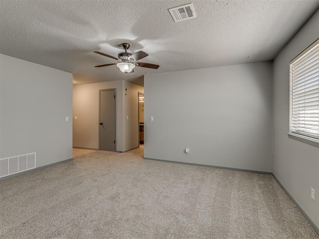 4508 Se 37th Street Property Photo 7
