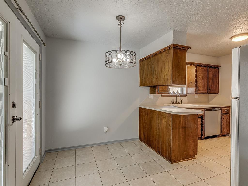 4508 Se 37th Street Property Photo 10