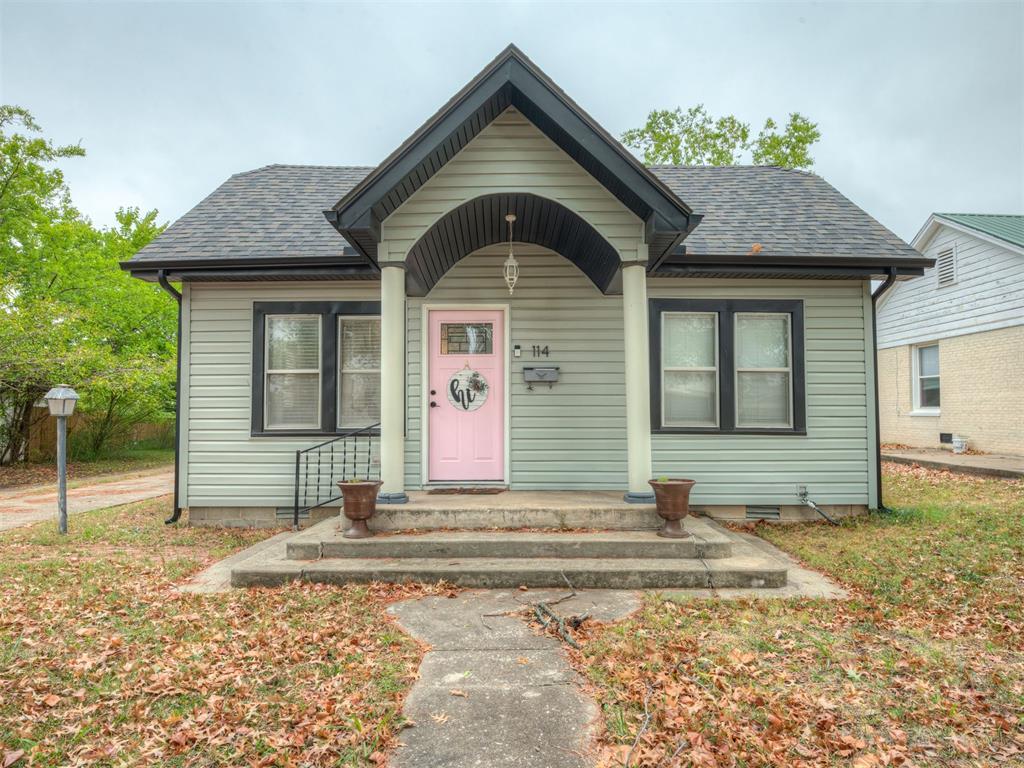 114 W Georgia Street Property Photo 1