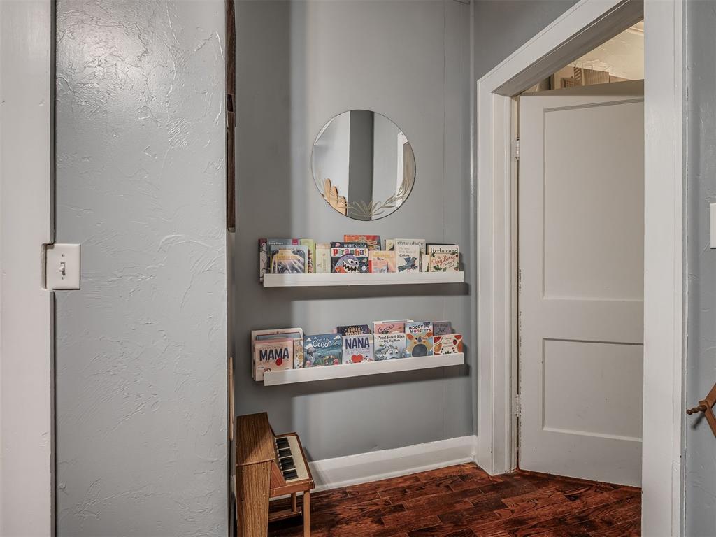 114 W Georgia Street Property Photo 31