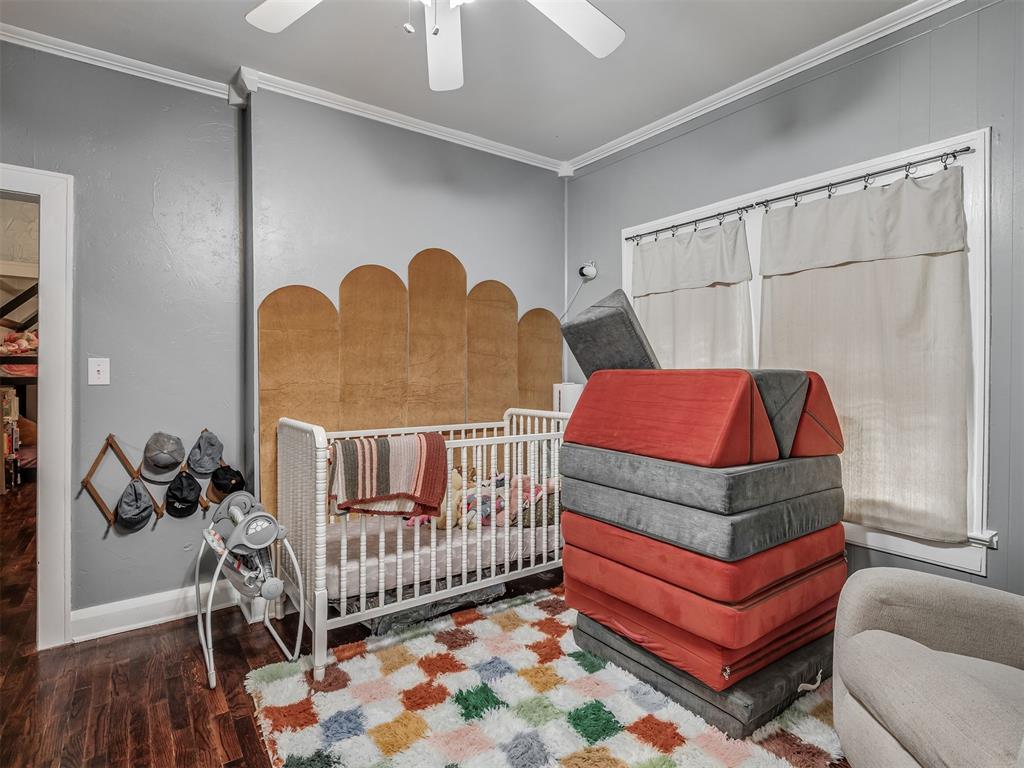 114 W Georgia Street Property Photo 32