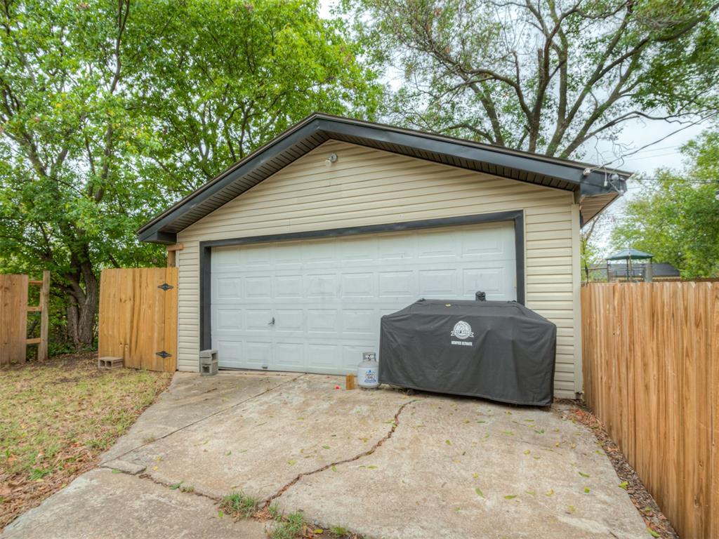 114 W Georgia Street Property Photo 37