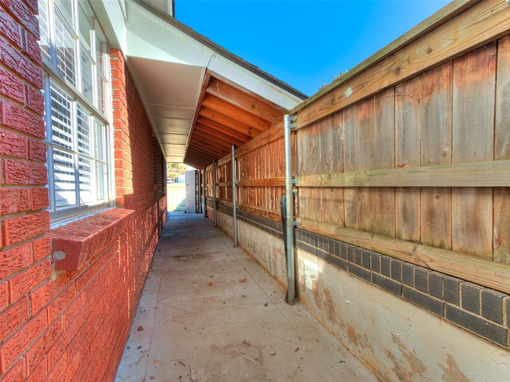 5912 Nw 83rd Street Property Photo 40