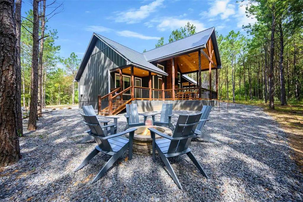 198 Bear Cedar Trail Property Photo 23