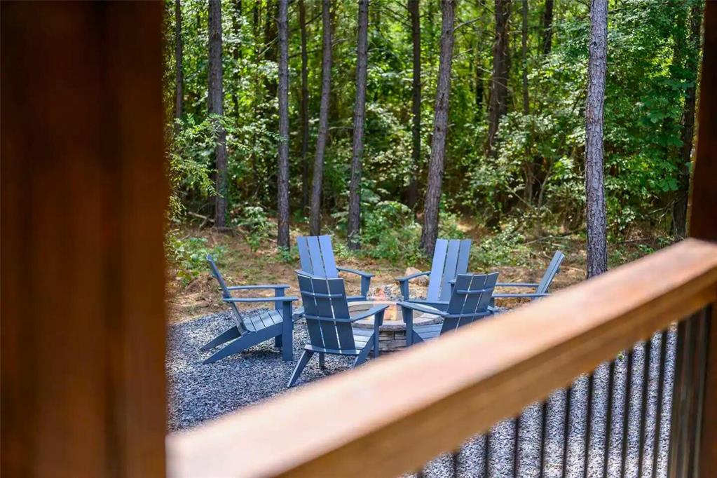 198 Bear Cedar Trail Property Photo 25