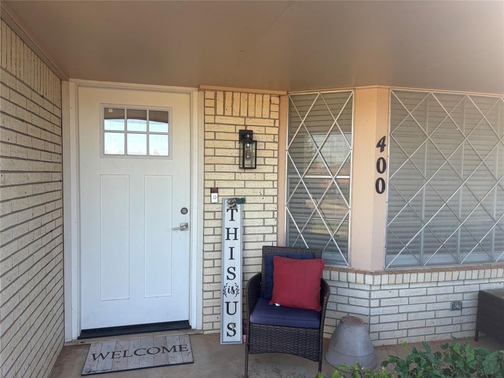 400 Wildewood Terrace Property Photo 2