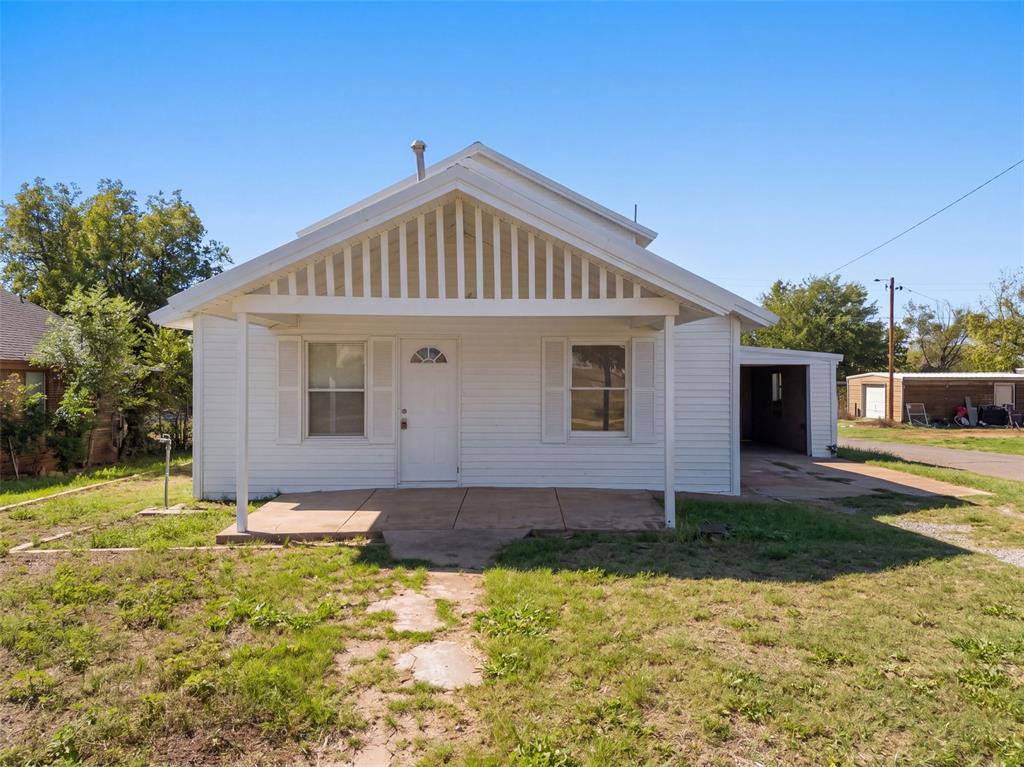 921 N 6th Street Property Photo 1
