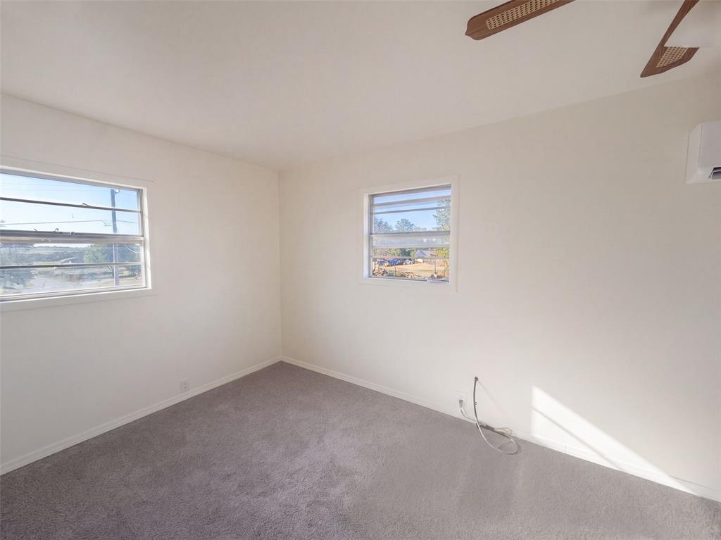 921 N 6th Street Property Photo 14