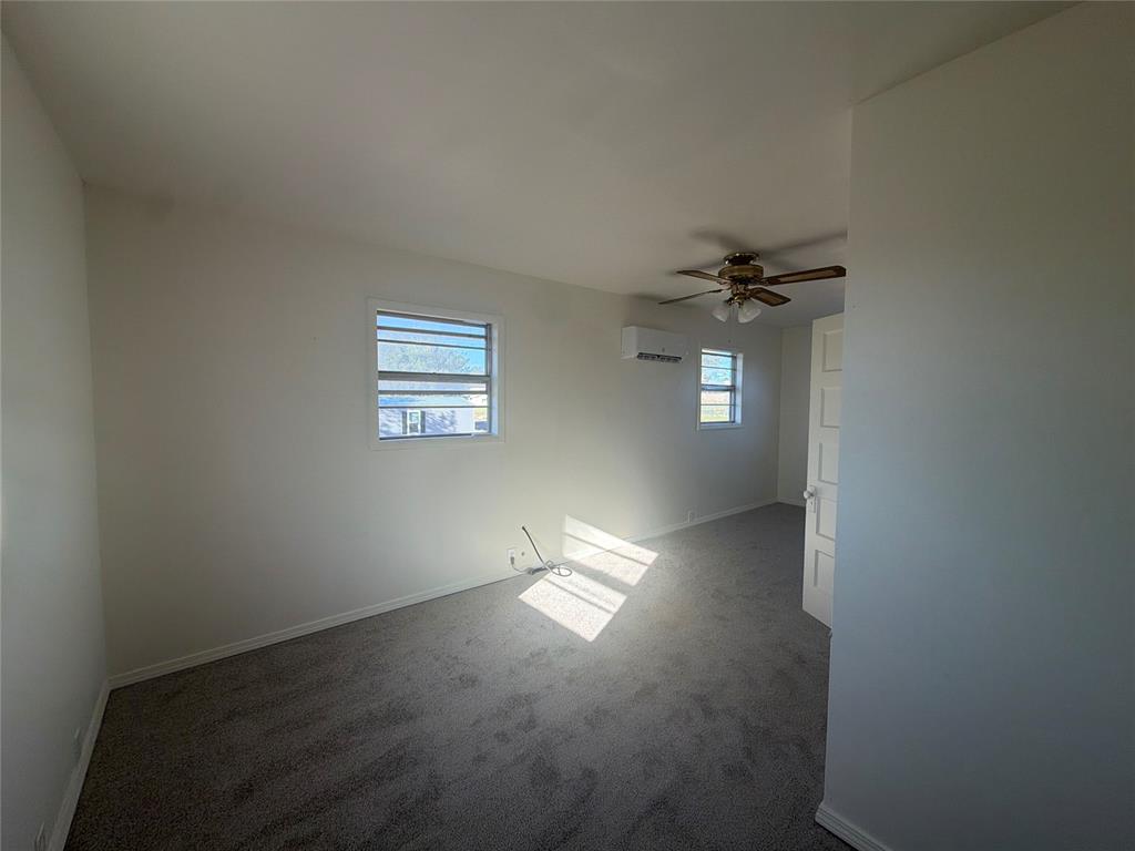 921 N 6th Street Property Photo 16