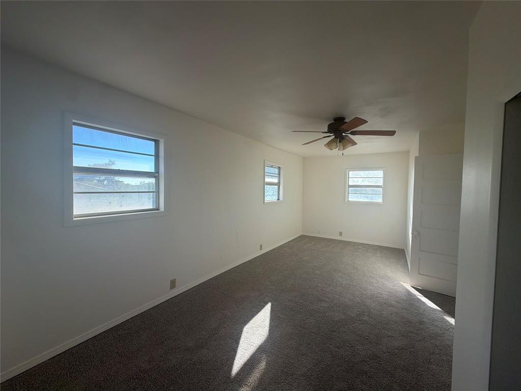 921 N 6th Street Property Photo 19