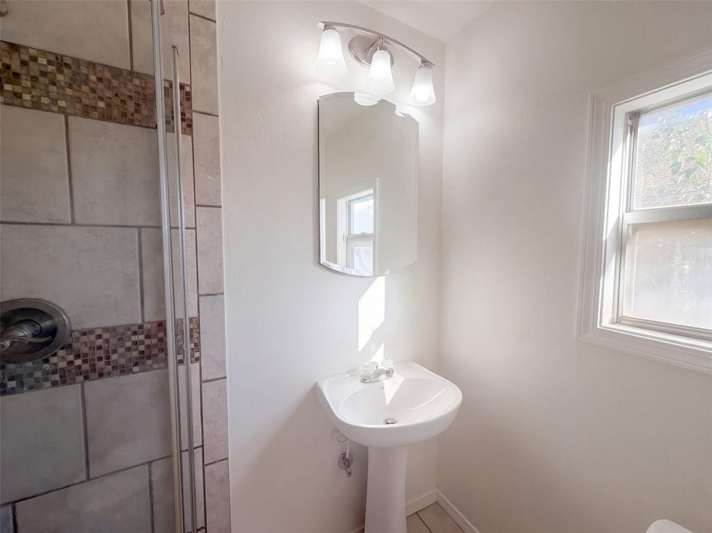 921 N 6th Street Property Photo 23