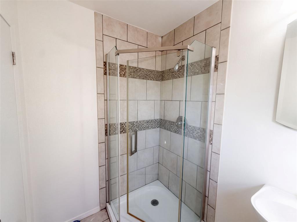 921 N 6th Street Property Photo 25