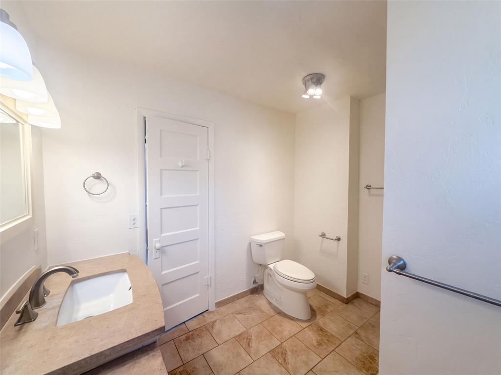 921 N 6th Street Property Photo 27