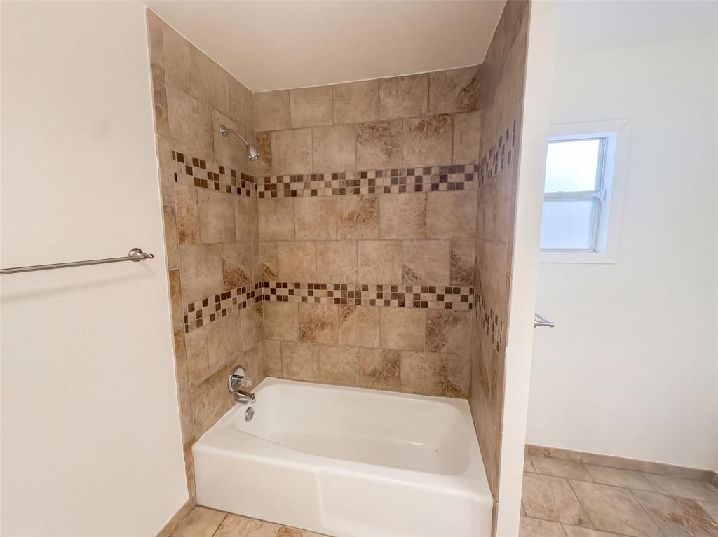 921 N 6th Street Property Photo 29