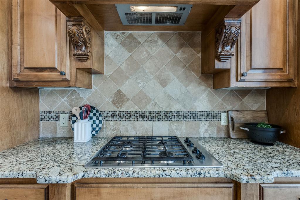 10812 Nw 34th Street Property Photo 13