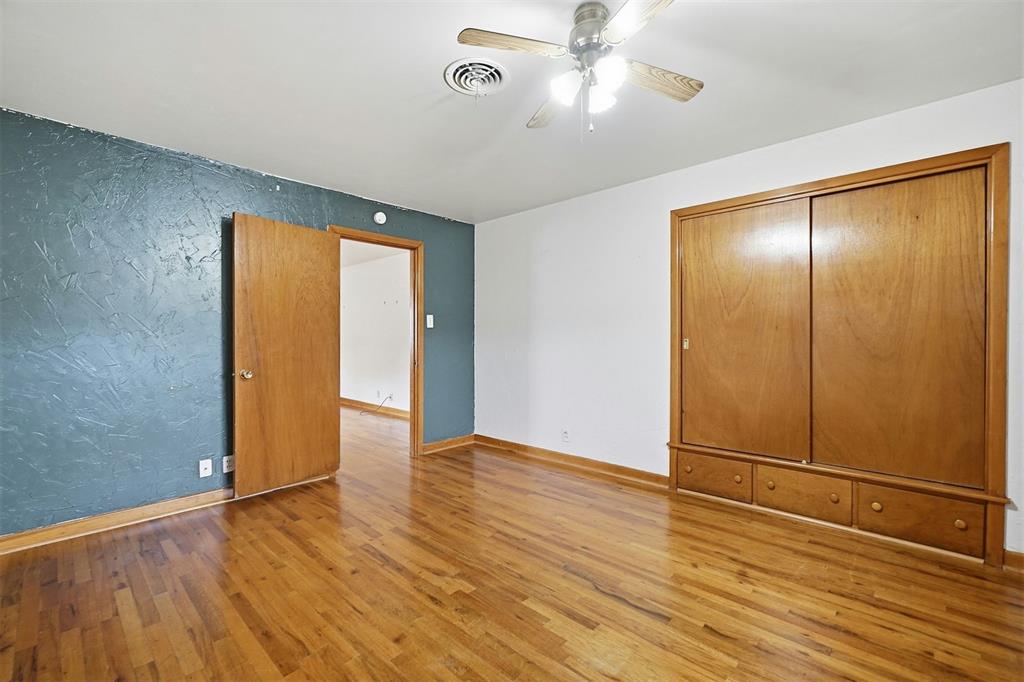 916 N Byers Avenue Property Photo 24