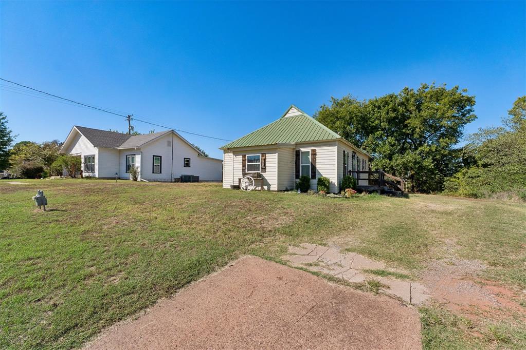 703 S Dewey Avenue Property Photo 12