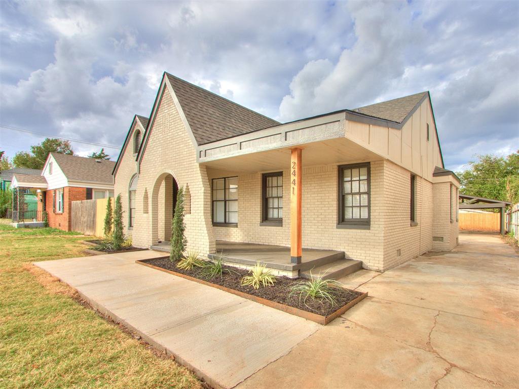 1253015 Property Photo 3
