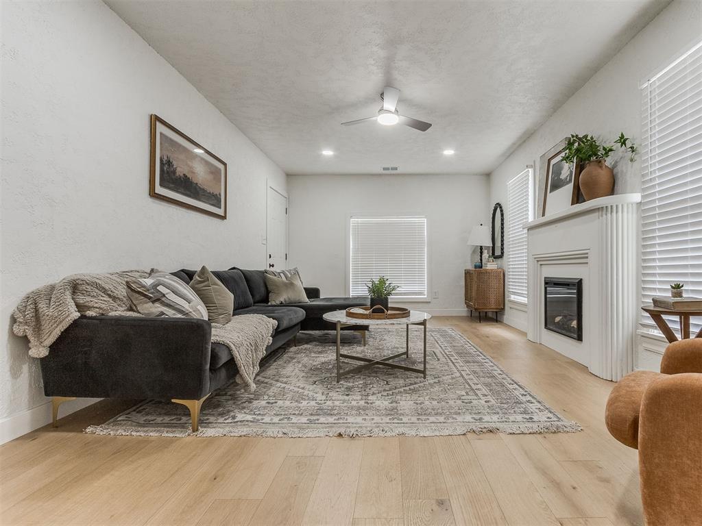1253015 Property Photo 6