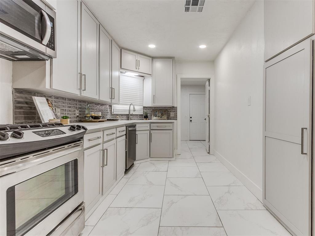 1253015 Property Photo 21