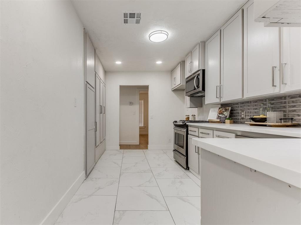 1253015 Property Photo 23