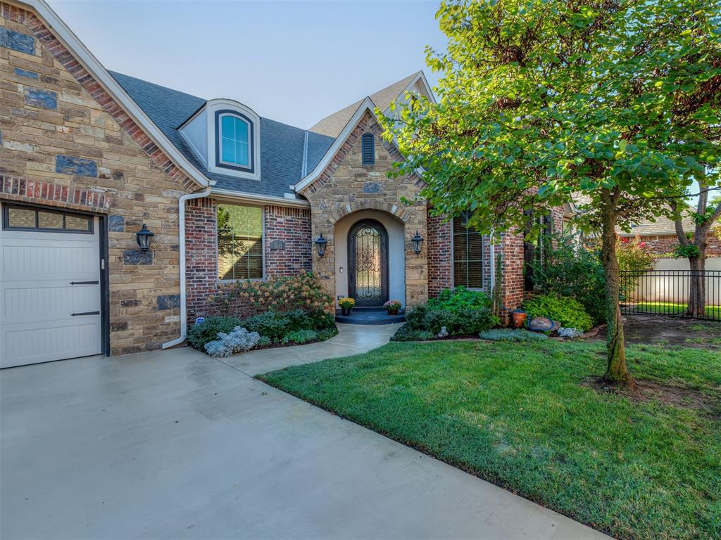 3848 Villas Creek Court Property Photo 3