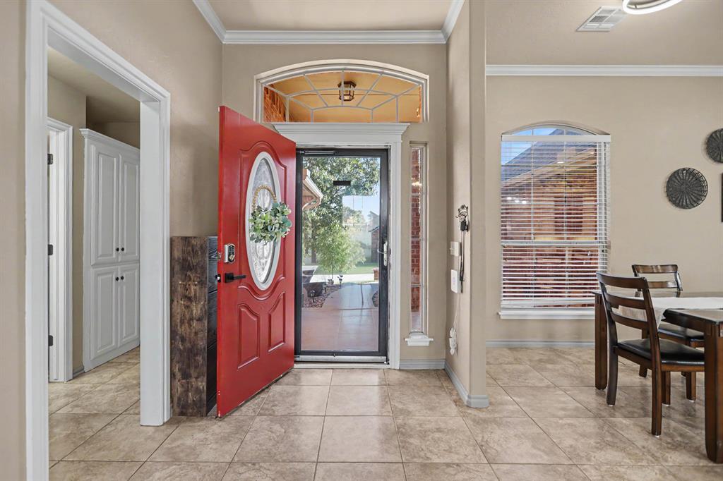 10915 Blue Sky Drive Property Photo 2