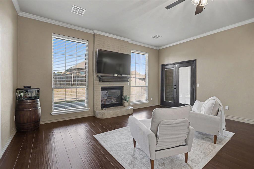 10915 Blue Sky Drive Property Photo 6
