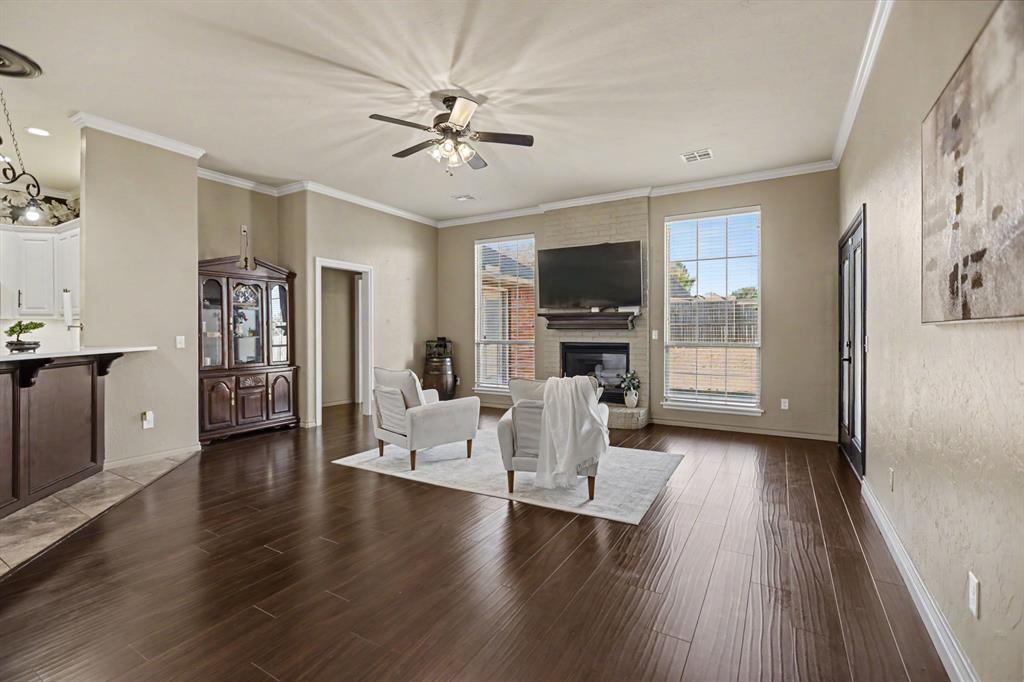 10915 Blue Sky Drive Property Photo 7