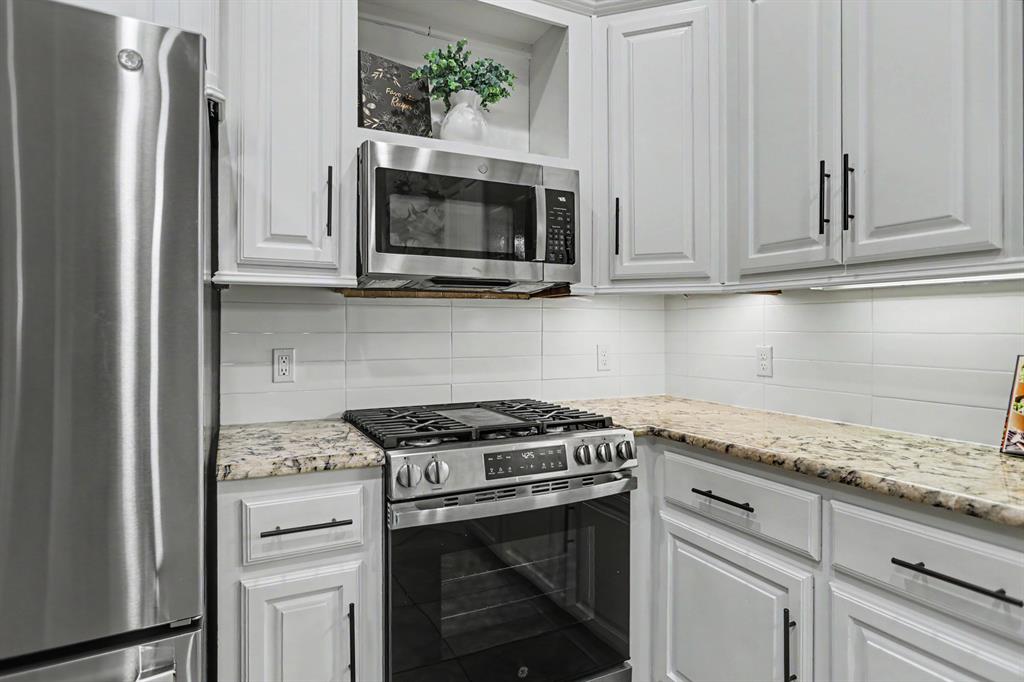 10915 Blue Sky Drive Property Photo 10