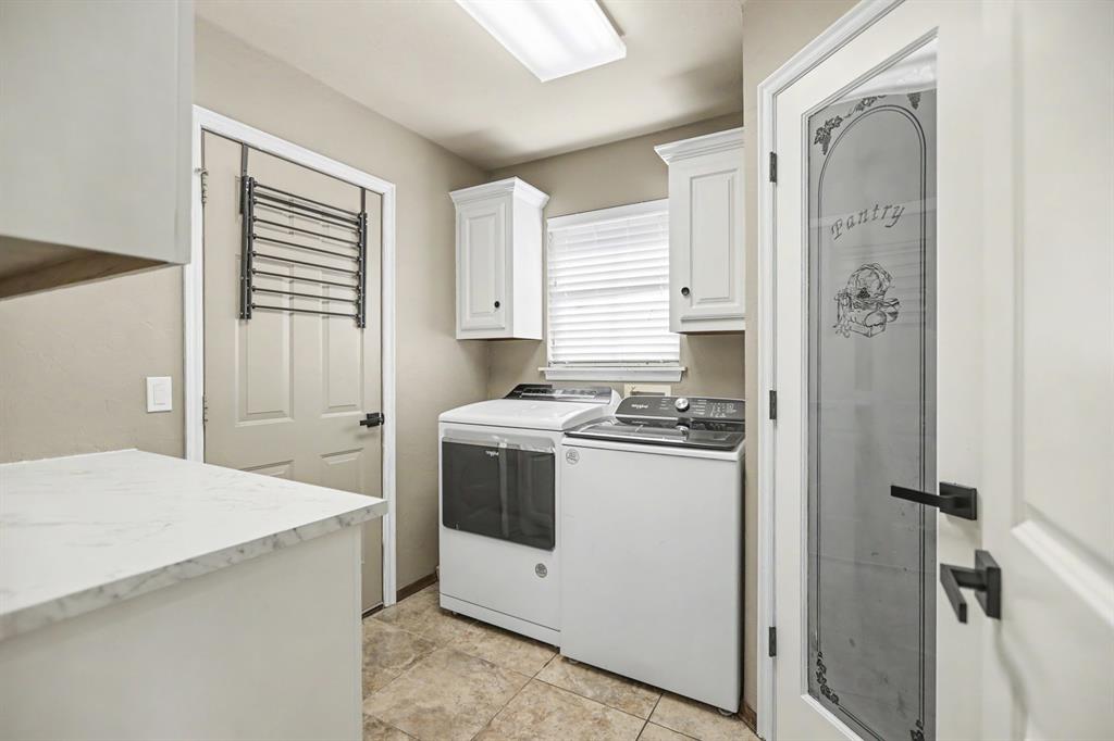 10915 Blue Sky Drive Property Photo 25