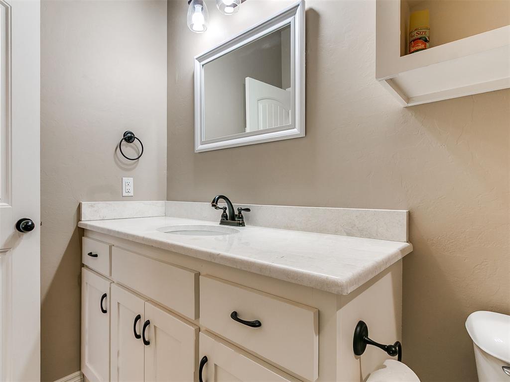 324 Golden Leaf Court Property Photo 16
