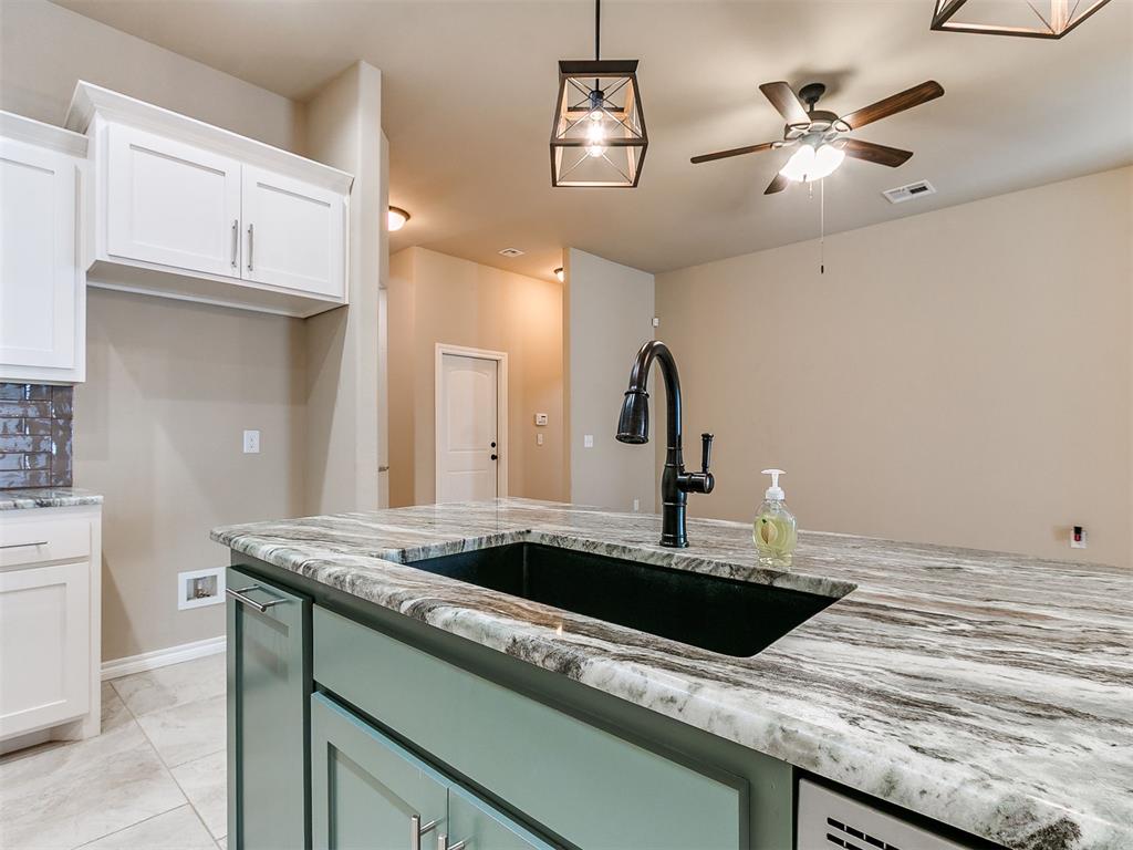 324 Golden Leaf Court Property Photo 29