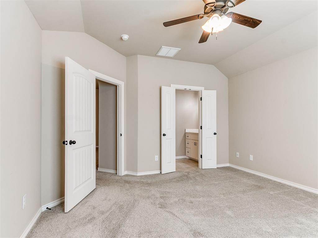 324 Golden Leaf Court Property Photo 35