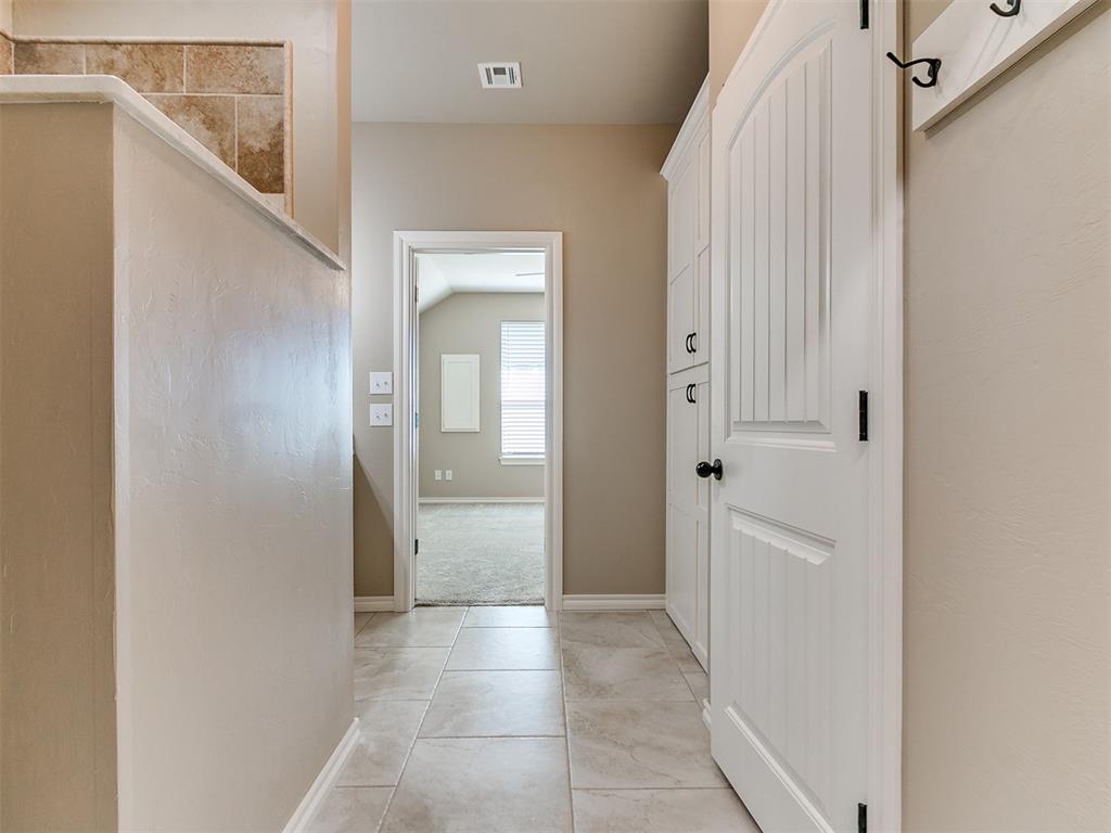 324 Golden Leaf Court Property Photo 39