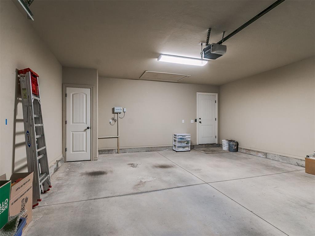 324 Golden Leaf Court Property Photo 44