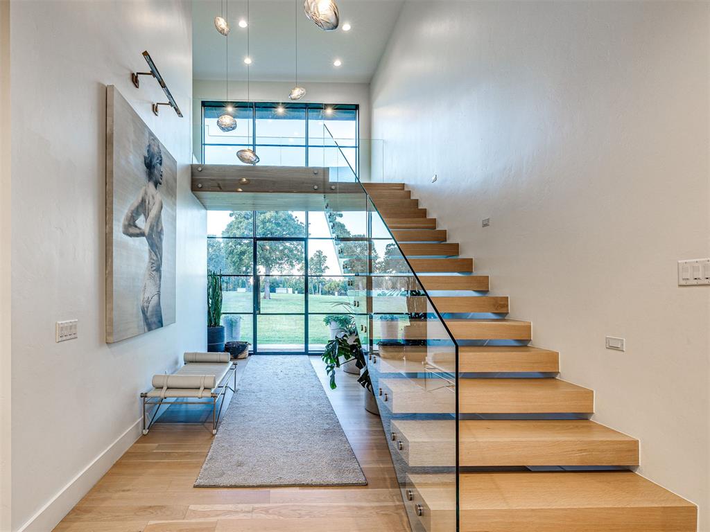 1700 E Wilshire Boulevard Property Photo 25